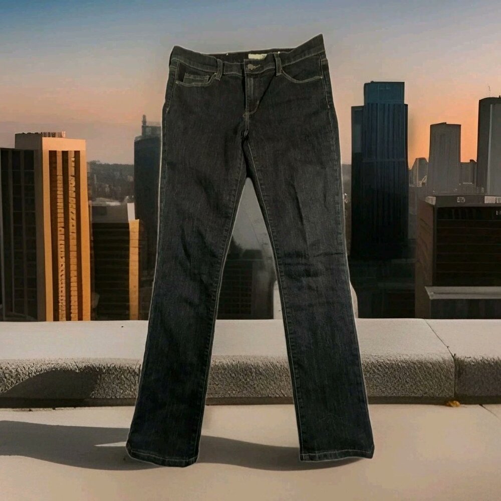 DKNY Women's Mid Rise Straight Blue jeans size 4/30 Dark Wash